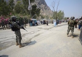Cierran un paso fronterizo entre Afganistán y Pakistán por enfrentamientos armados