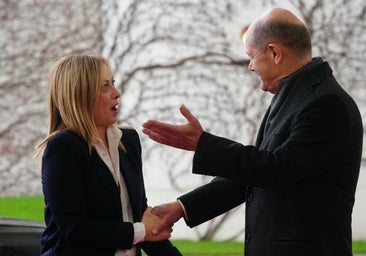 Meloni se queja a Scholz de que Alemania financie ONGs de salvamento en el Mediterráneo