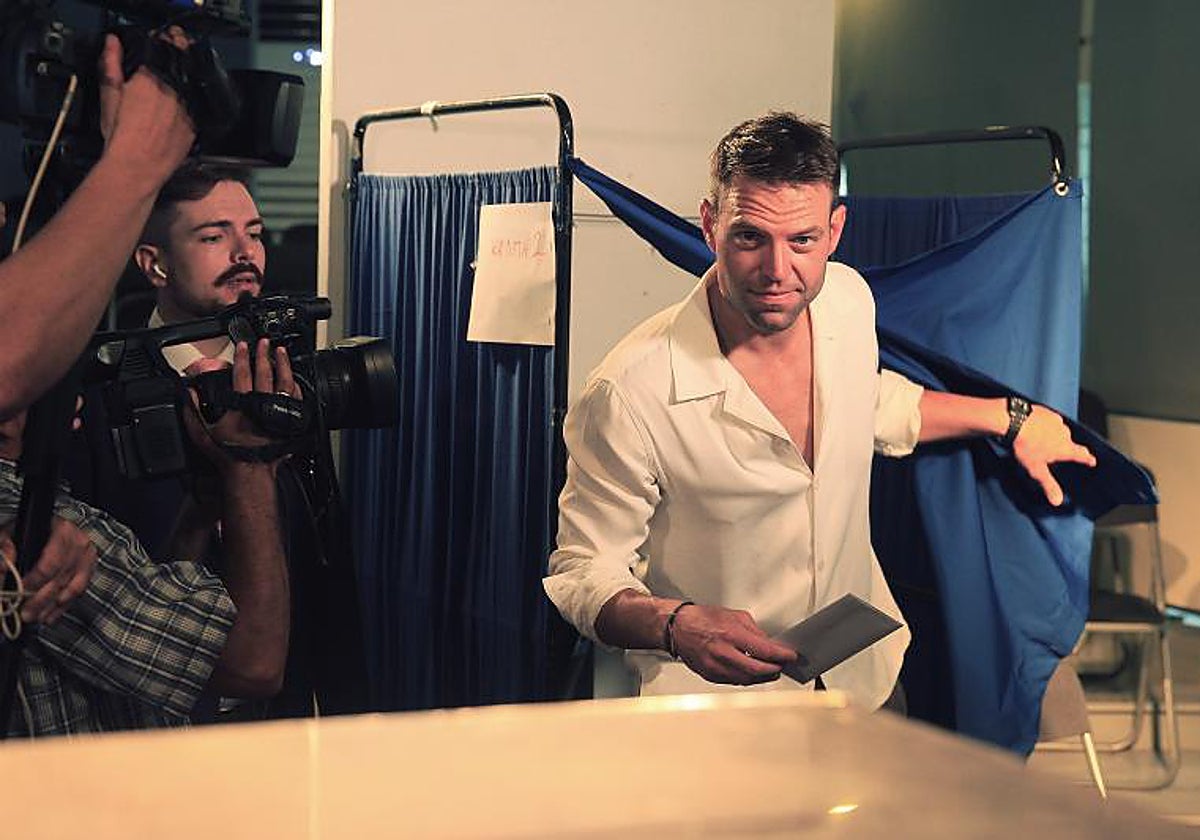 El nuevo líder del partido de izquierda radical griega, obligado a hacer el servicio militar