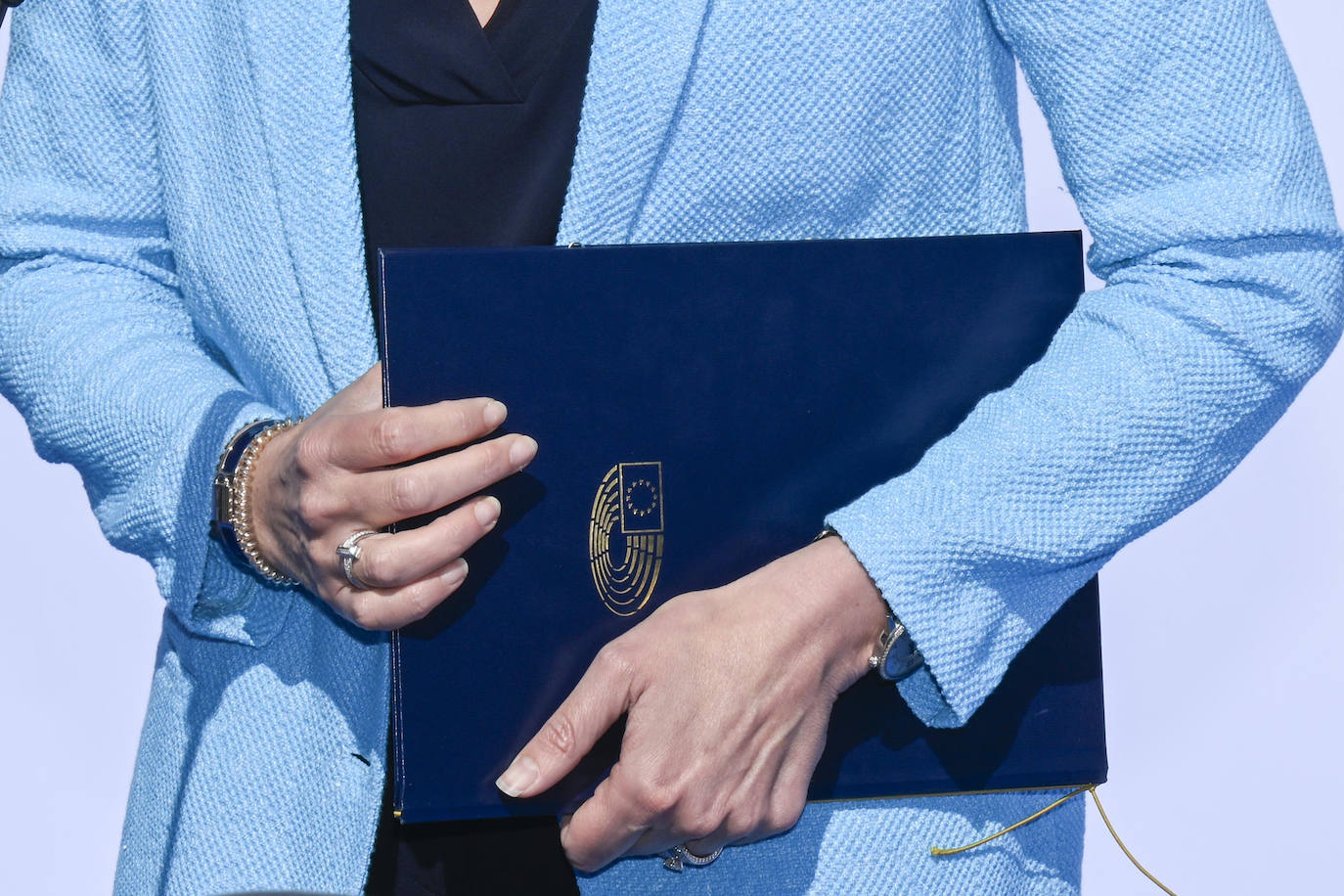 Detalles de la cumbre