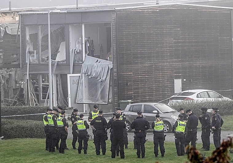 La Policía investiga una explosión ocurrida en una zona residencial de Storvreta, en Uppsala, Suecia