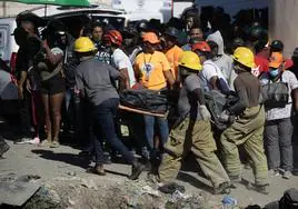 Diez personas mueren en un accidente entre un autobús y un camión en República Dominicana