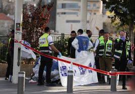 Un tiroteo en Jerusalén deja tres muertos y ocho heridos: los dos tiradores han sido «neutralizados»