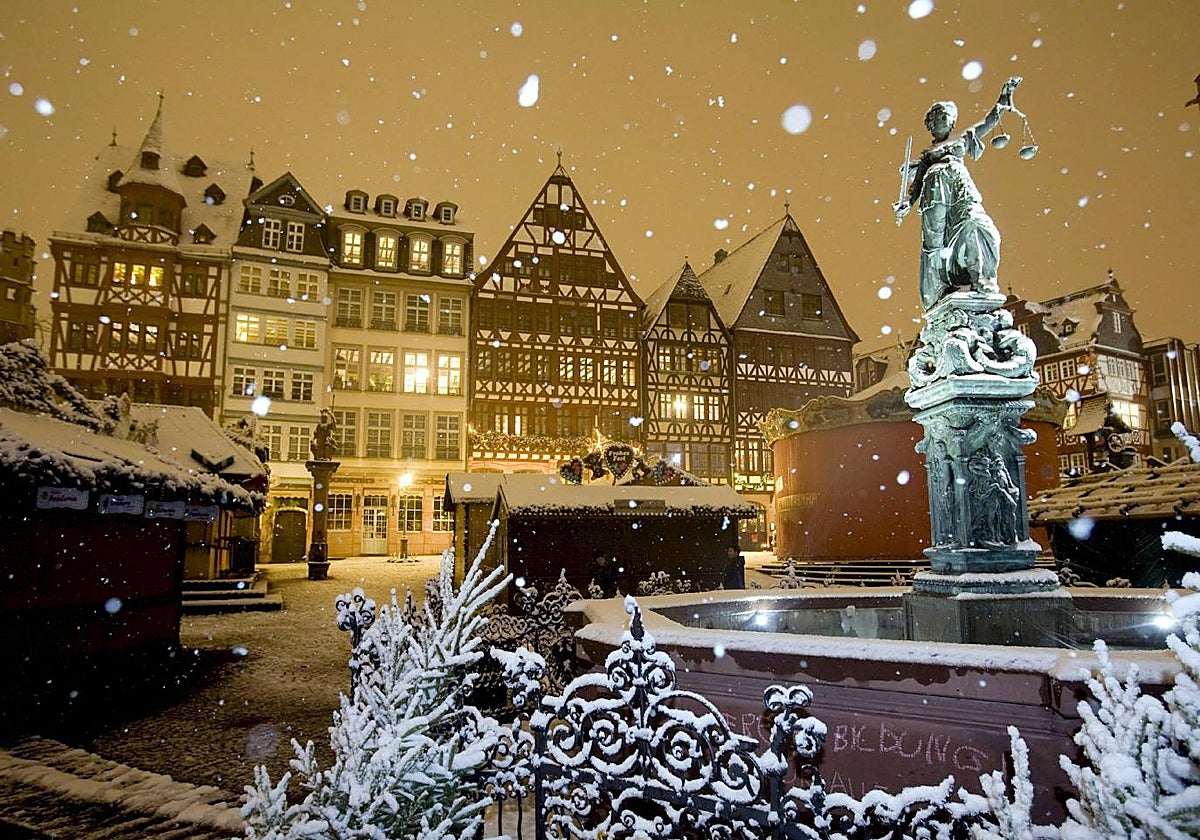 Foto de archivo de un mercado navideño en Frankfurt