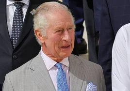 La diplomacia de la corbata de Carlos III de Inglaterra