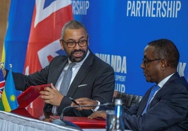 Reino Unido busca reactivar su plan de asilo con Ruanda a través de un nuevo tratado