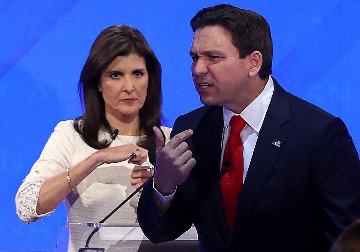 Nikki Haley y Ron DeSantis, los dos grandes favoritos tras Trump, durante el debate de las primarias republicanas