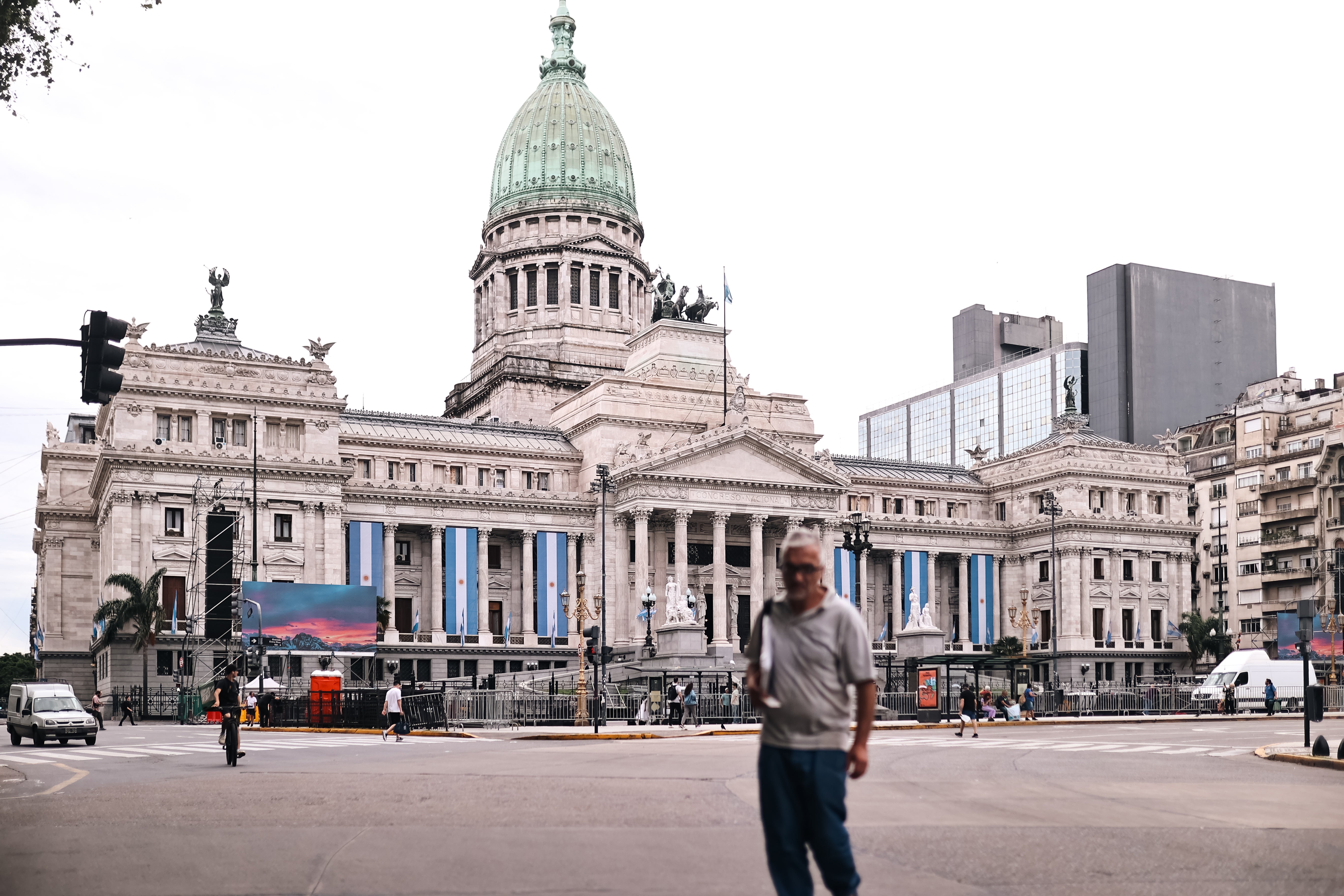 Momentos antes de la ceremonia, el edificio de la Asamblea Nacional en Buenos Aires