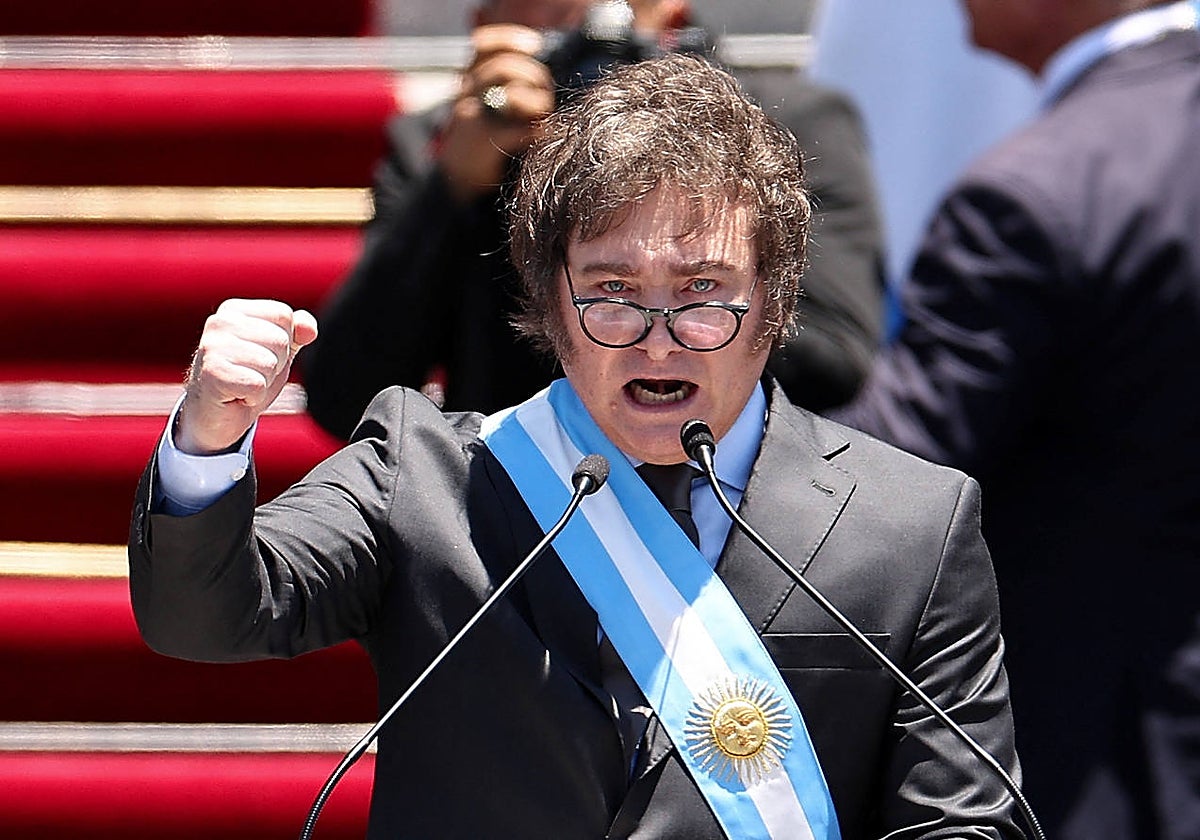 Ceremonia de juramentación del presidente argentino Milei , en Buenos Aires