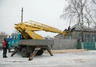 Rusia bombardea accidentalmente uno de sus pueblos y promete reconstruir las casas
