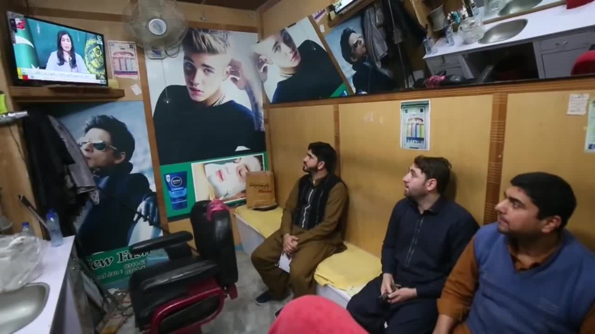 Pakistán usó drones, cohetes y munición merodeadora para atacar bases insurgentes en Irán