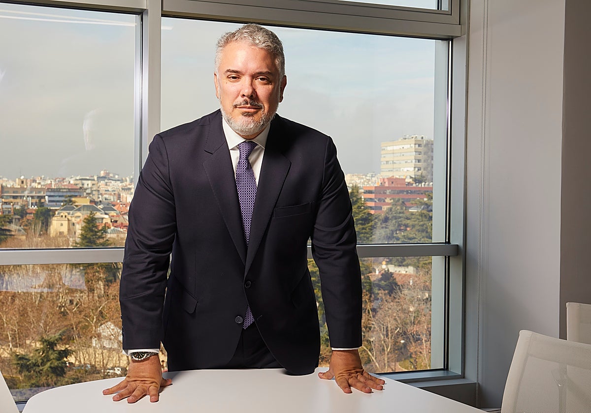 El expresidente colombiano, Iván Duque, este lunes durante la entrevista en el Instituto de Empresa