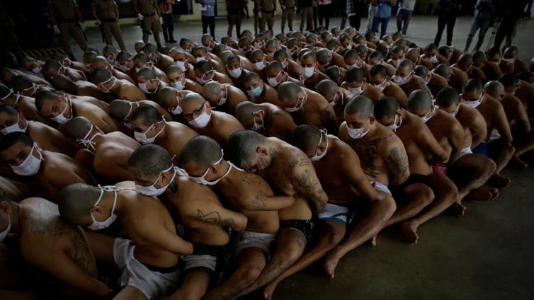 Las cárceles en Latinoamérica de los narcos, 'microestados' con tentáculos globales