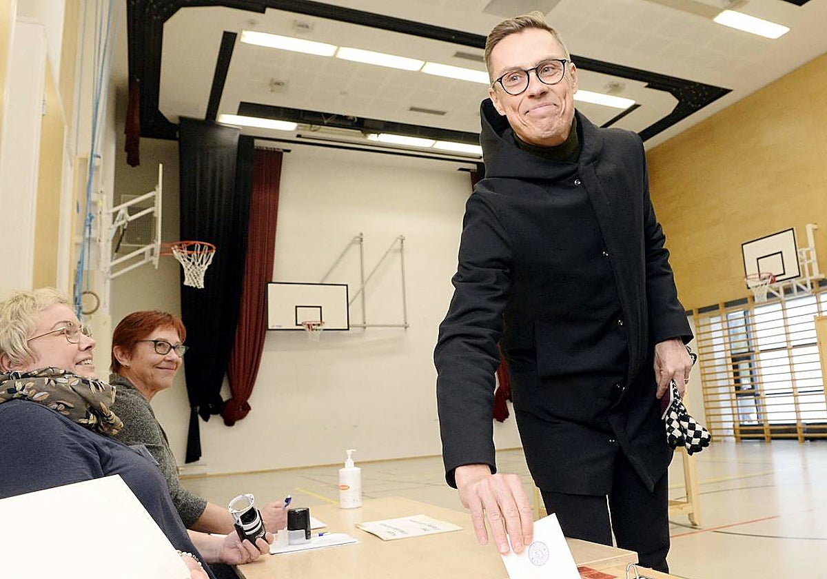 Alexander Stubb, uno de los favoritos para ganar las elecciones presidenciales que se celebran hoy