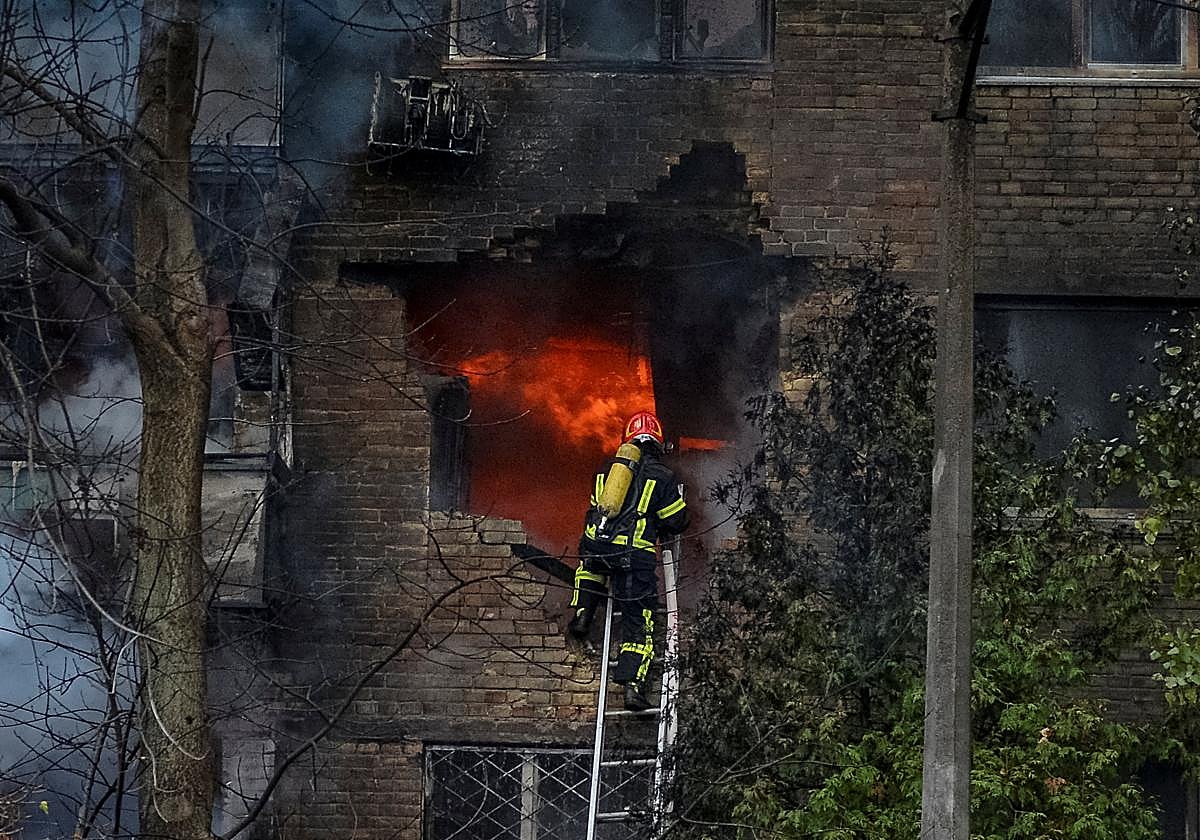 Edificio de Kiev, dañado por un bombardeo