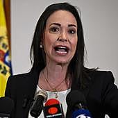 María Corina Machado es atacada por grupos armados chavistas