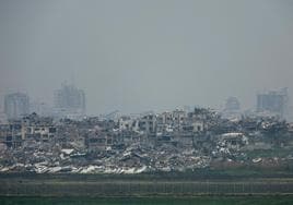 Al menos 70 muertos en bombardeos israelíes en Deir al Balá, en el centro de Gaza