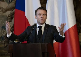 Macron llama a los aliados a «no ser cobardes» ante Rusia