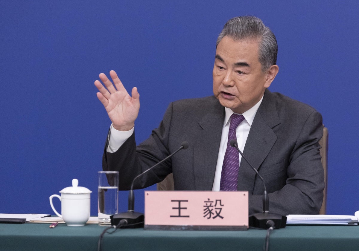 Wang Yi durante una conferencia de prensa en Beijing