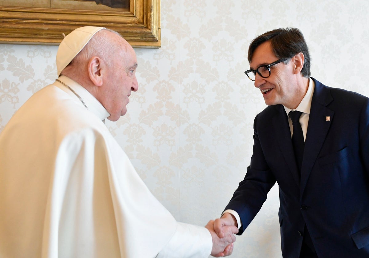 El Papa Francisco recibió esta semana en la Santa Sede al exministro de Sanidad Salvador Illa