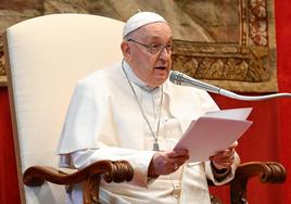 La Embajada de Ucrania en el Vaticano responde al Papa: «Nadie pidió negociar con Hitler»
