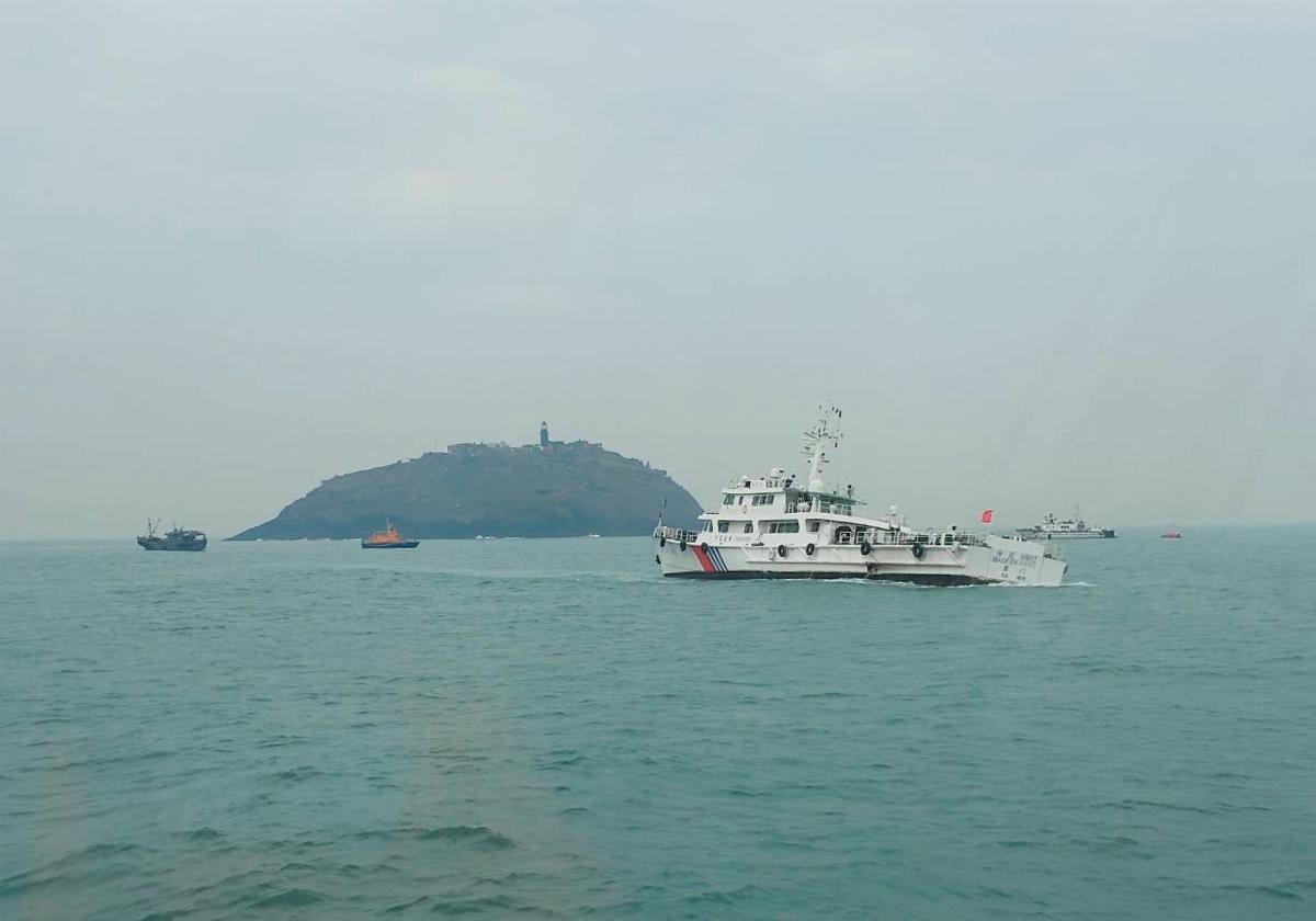 Barcos chinos y taiwaneses en la operación de rescate