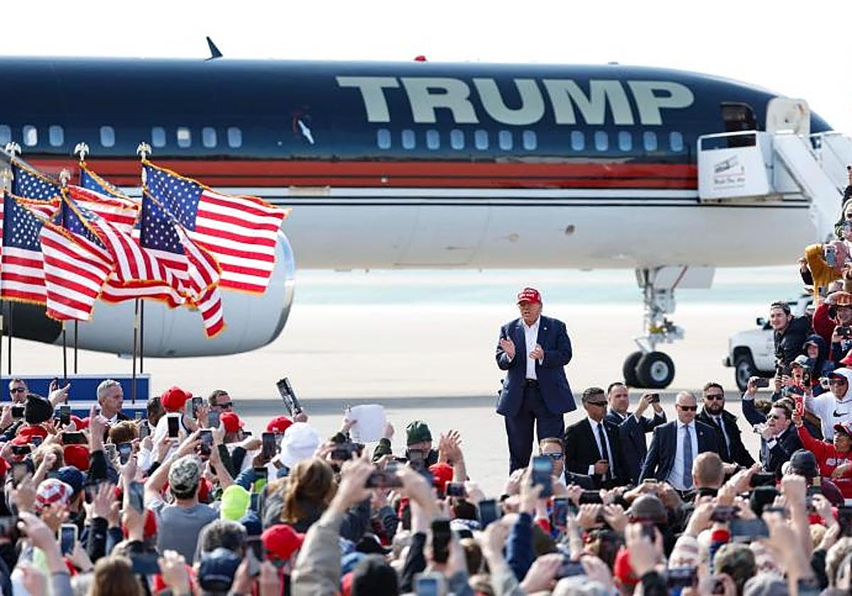 El expersidente Donald Trump durante su mitin en Ohio de este sábado