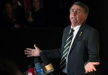 Bolsonaro, acusado de presunto fraude por falsificar el certificado de vacunación contra la Covid