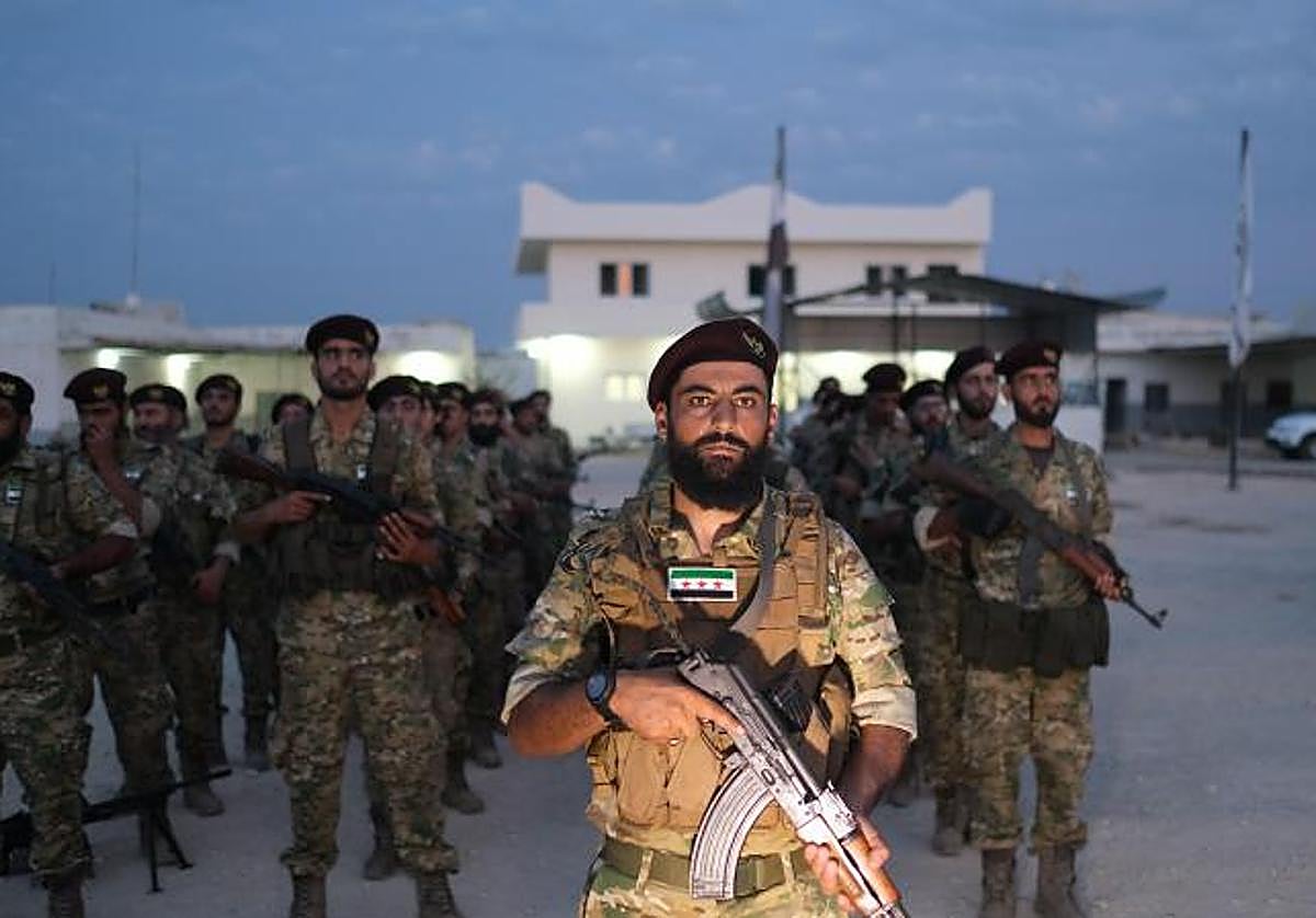 Miembros del Ejército Nacional Sirio