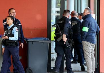 Detenido un hombre tras apuñalar a dos niñas cerca de un colegio en Francia