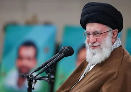 Jamenei cumple 85 años como líder supremo y sin reemplazo claro en Irán