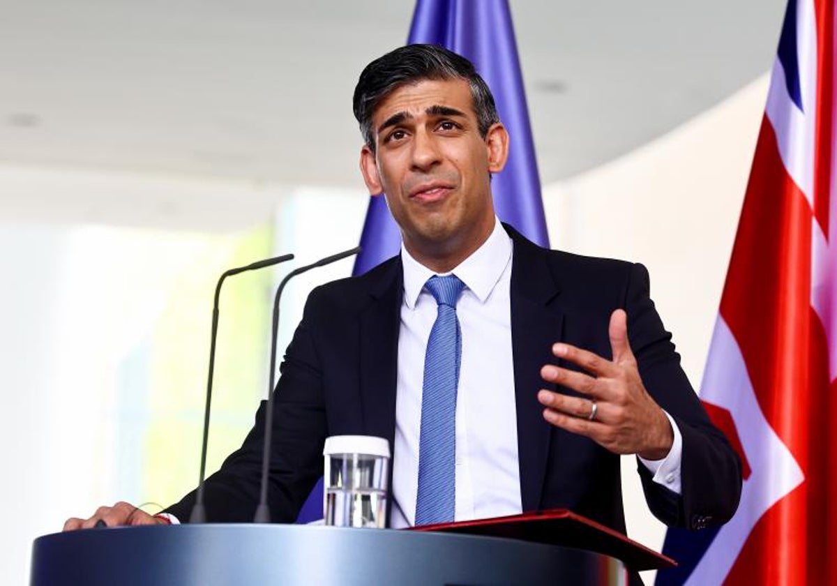 El “primer ministro” británico Rishi Sunak durante su reciente visita a Berlín
