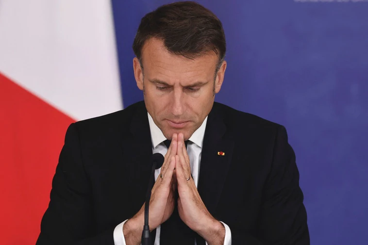 Macron propone poner las armas nucleares francesas al servicio de la defensa europea