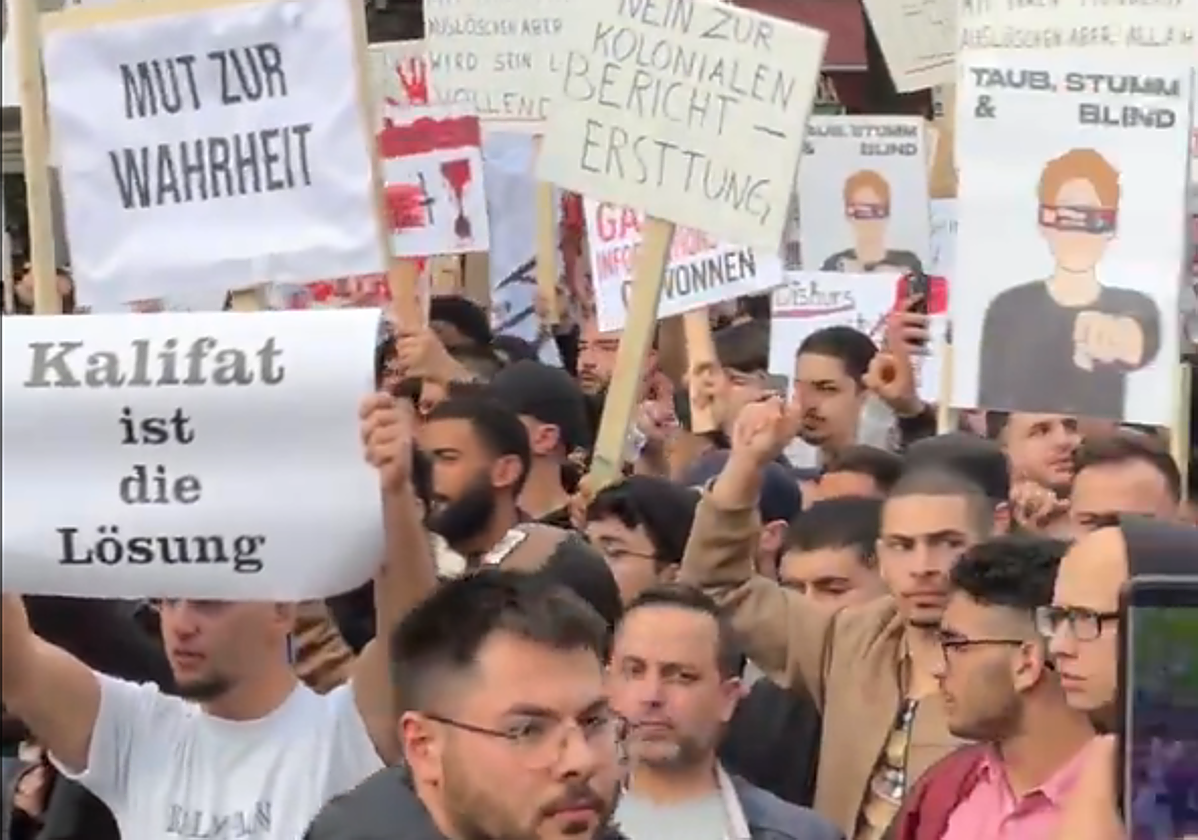 Una captura de pantalla de uno de los vídeos compartidos por Muslim Interaktiv