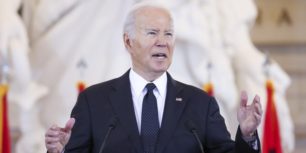 Biden deplora que hayan olvidado que Hamás retomó la guerra
