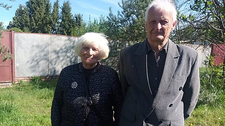 Valentina y Petro, antes de dejar su hogar de toda la vida