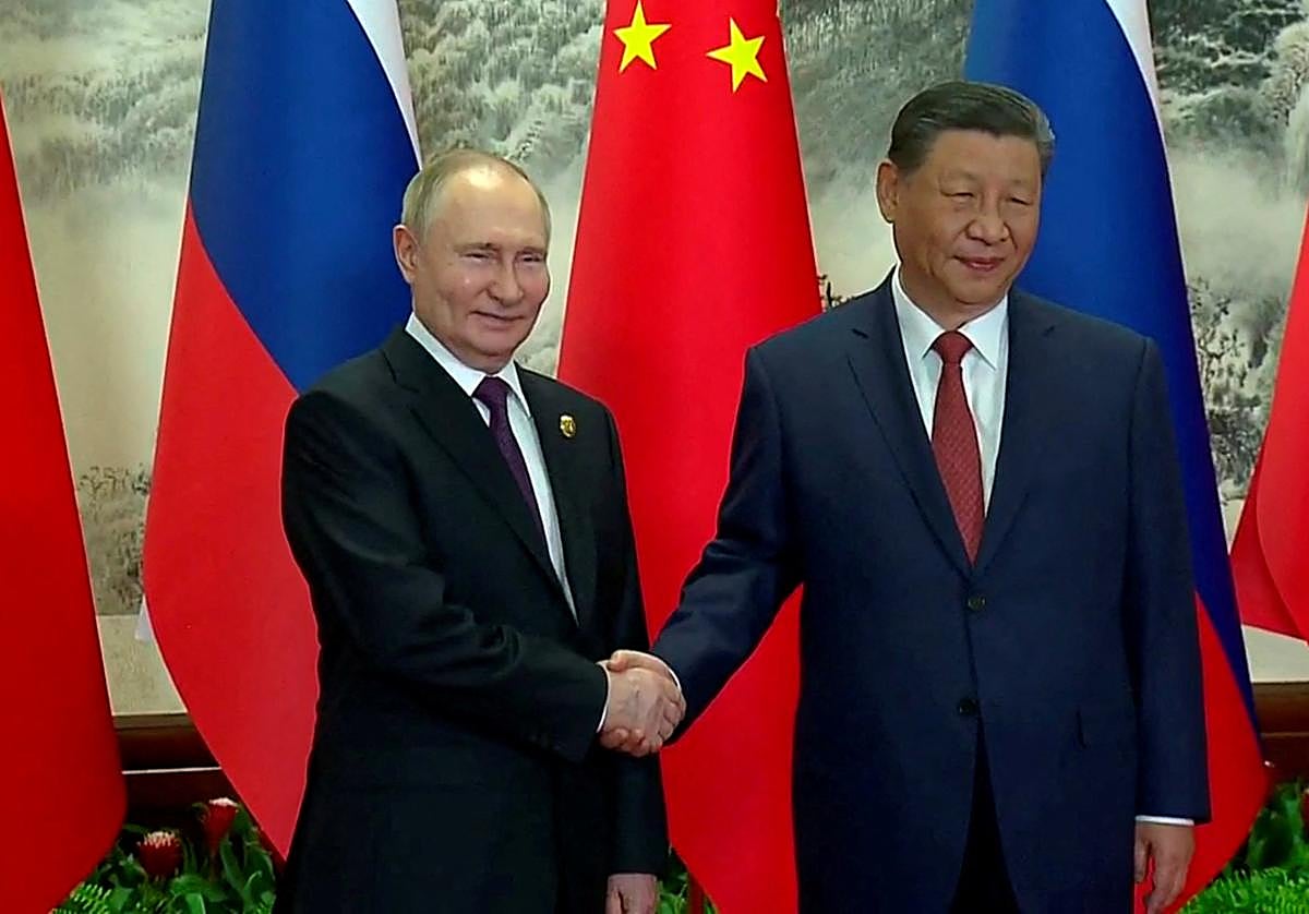 Xi y Putin defienden una «solución política» a la guerra de Ucrania