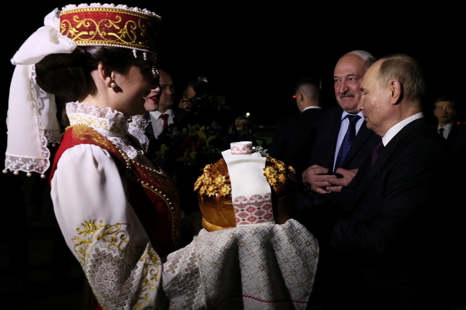 Putin viaja a Minsk para intensificar maniobras nucleares con Lukashenko