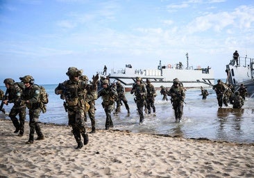 Estados Unidos y Europa escenifican su alianza contra Putin en el 80 aniversario del Día D