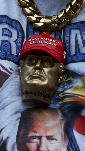 ¿Por qué algunos multimillonarios de EE.UU. respaldan a Trump?