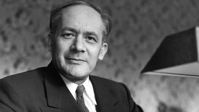 Raphael Lemkin se dedicó al Derecho y acuñó el término genocidio