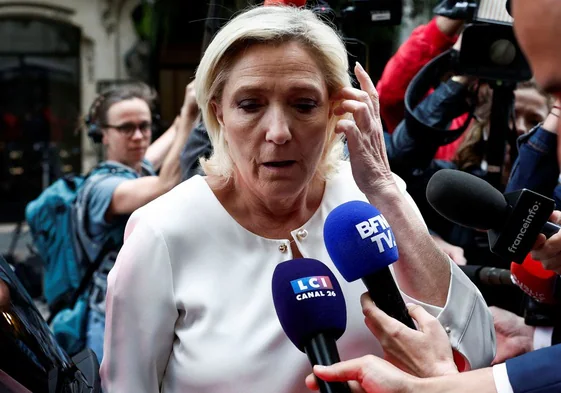 Le Pen acusa a Macron de «dar un golpe de Estado administrativo» con el nombramiento de altos funcionarios a su gusto