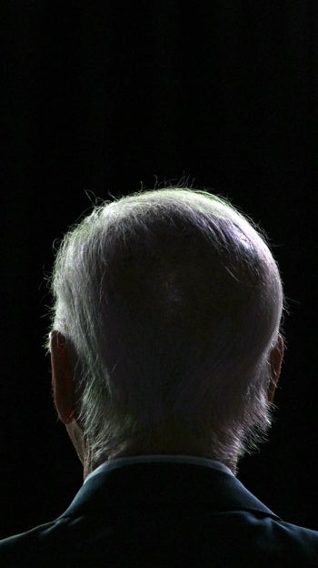 Joe Biden anunció que se retira de su batalla por la reelección con Donald Trump