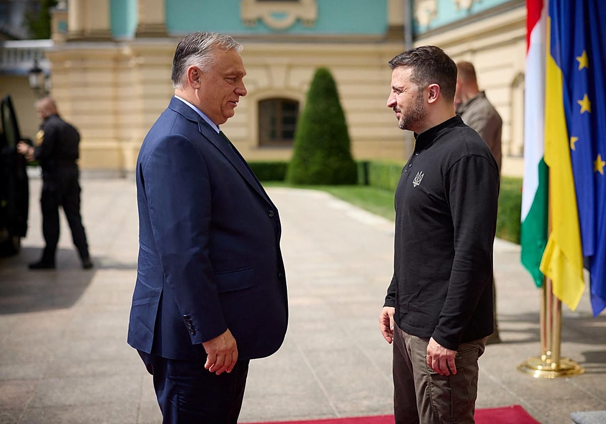 El primer ministro húngaro, Viktor Orbán, visita al presidente Zelenski en Ucrania