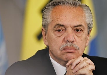 La Justicia incauta el móvil del expresidente Fernández tras la acusación de violencia de género