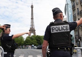 Condenado el británico que escaló la Torre Eiffel a una contribución ciudadana