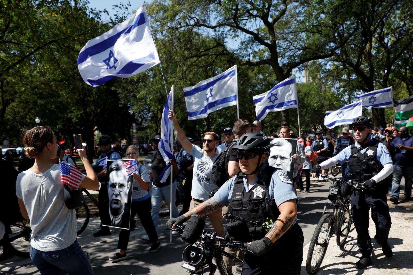 Algunos manifestantes se han concentrado a favor de Israel