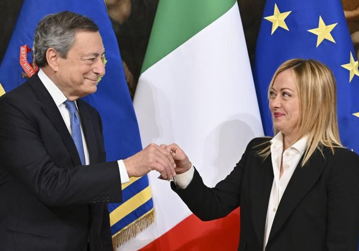Mario Draghi y la primera ministra Giorgia Meloni, en una imagen de archivo