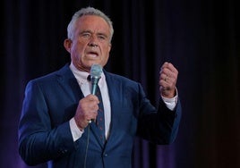 Robert F. Kennedy Jr. se prepara para abandonar su candidatura este viernes y considera unirse a Trump