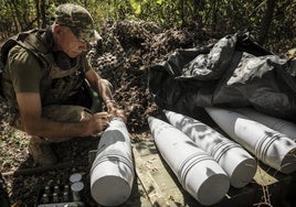 Ucrania sigue atacando aeródromos militares rusos para destruir aviones y munición